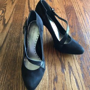 BCBGirls pumps